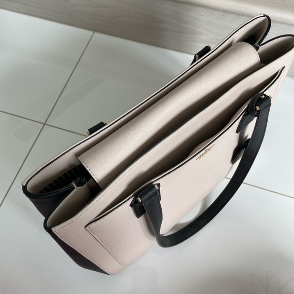 Authentic Kate Spate purse. Cream and black. - Picture 6 of 10